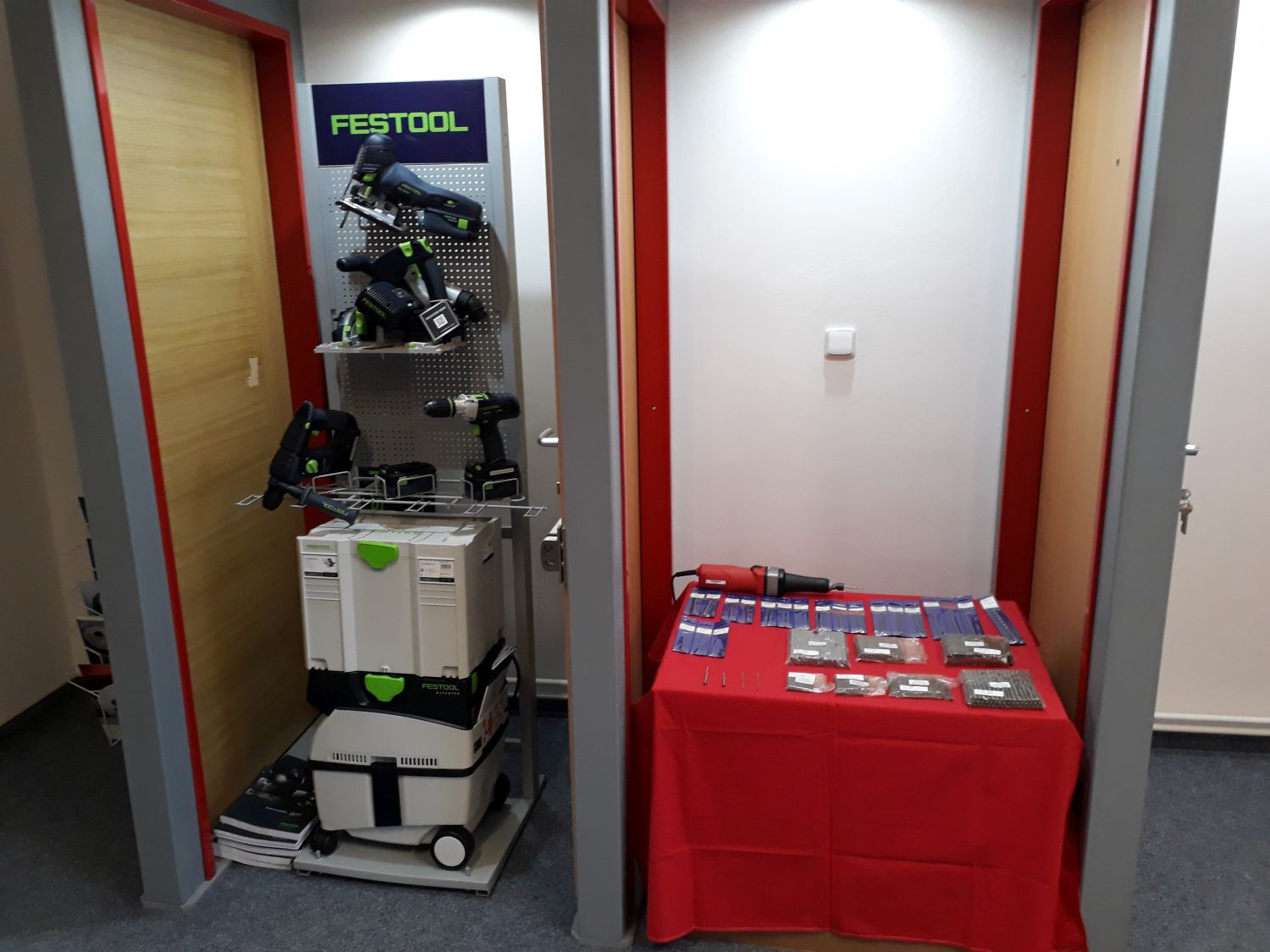 otevírací technika